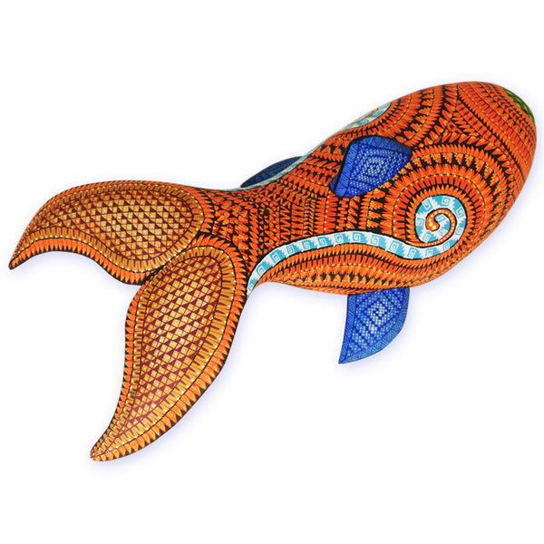 Oscar Carrillo: Whale Woodcarving