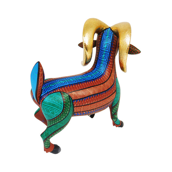 Pedro Carreño: Golden Ram Woodcarving